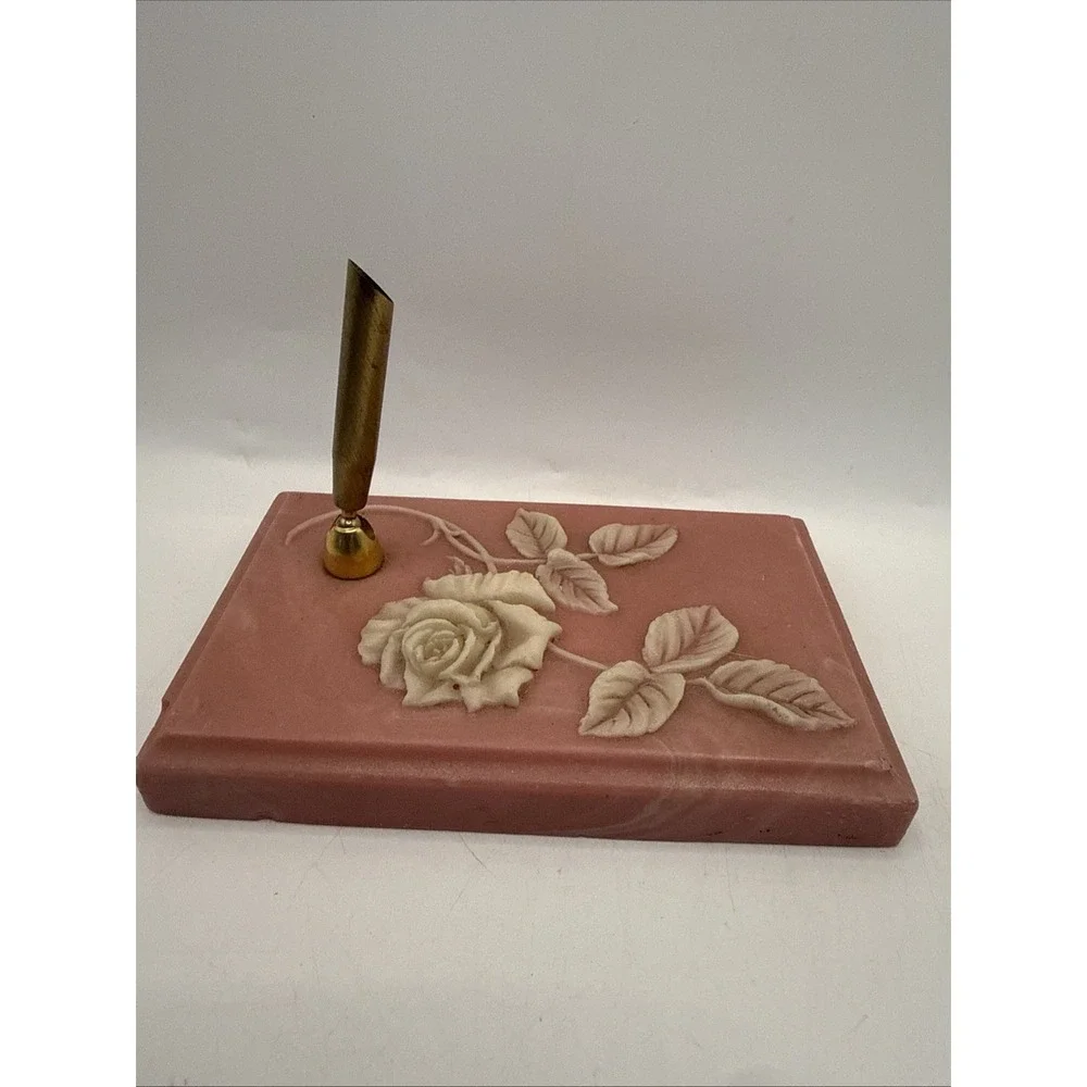VTG‎ Hand Carved Rose Soapstone Pennholder Desk